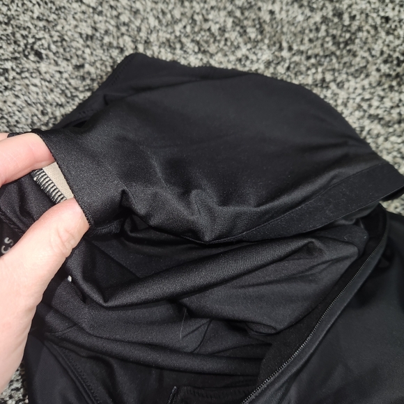 Fabletics Zip-Front One-Piece Swimsuit Black‎ Sexy Sleek Women's Xl, Hi Cut Nwt - Picture 12 of 12